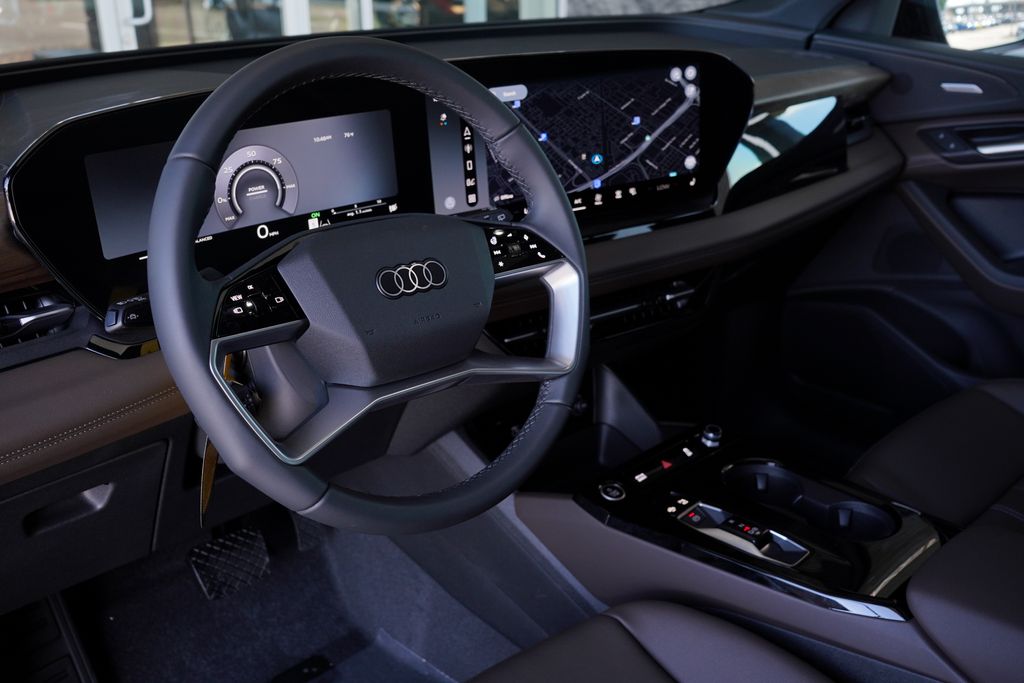 Thumbnail: 2027 Audi Q6 e-tron - 15