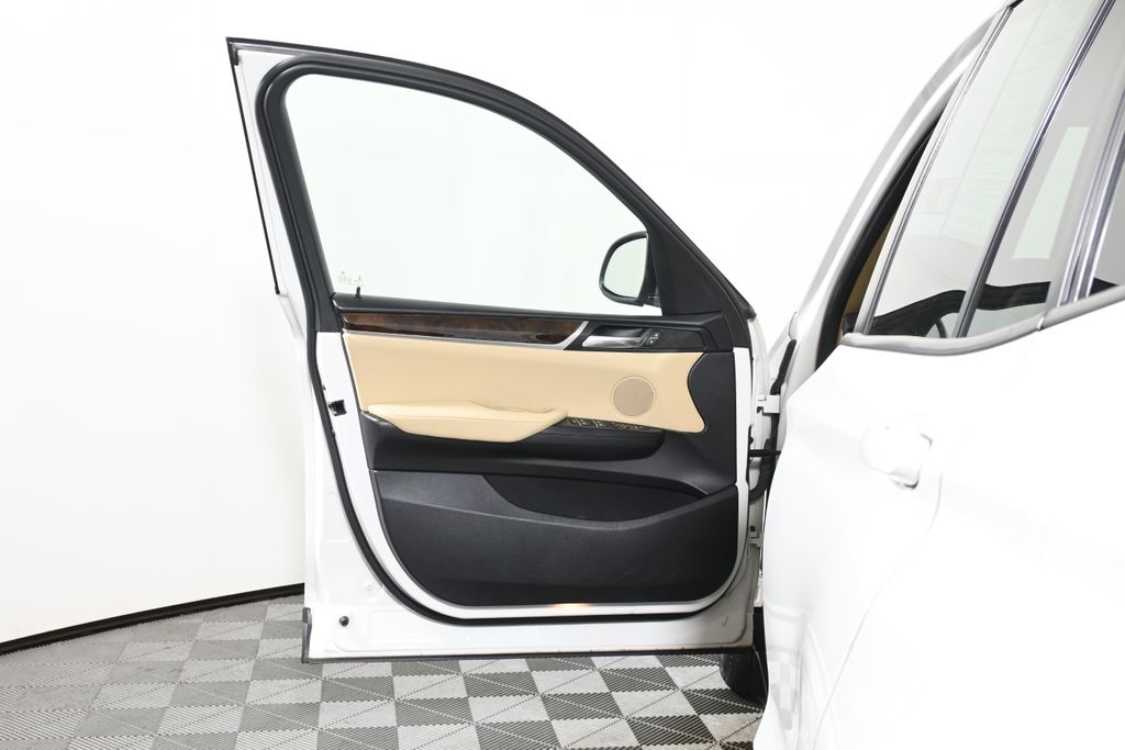 Thumbnail: 2017 BMW X3 - 28