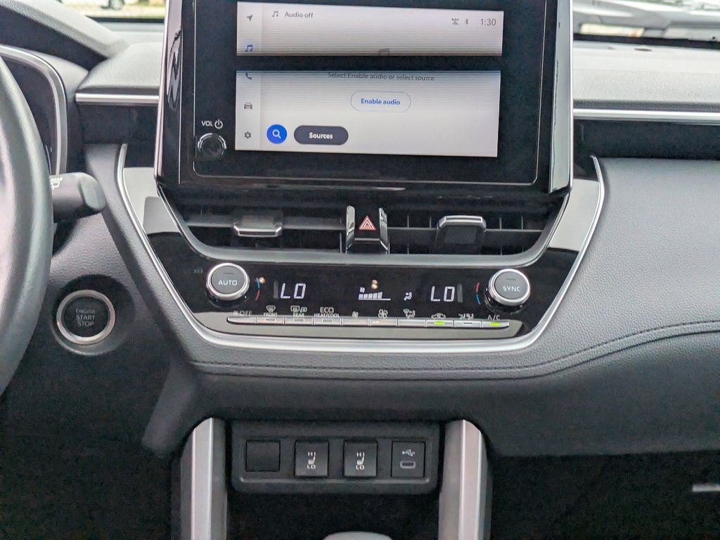 2023 Toyota Corolla Cross XLE
