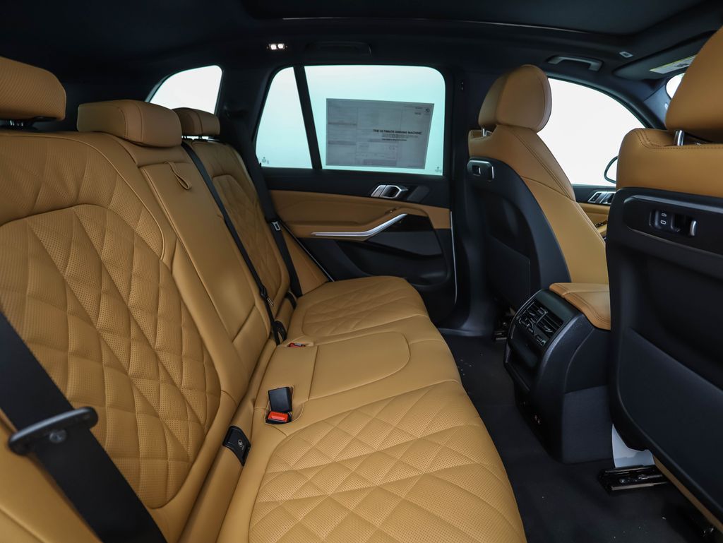 Thumbnail: 2026 BMW X5 - 27