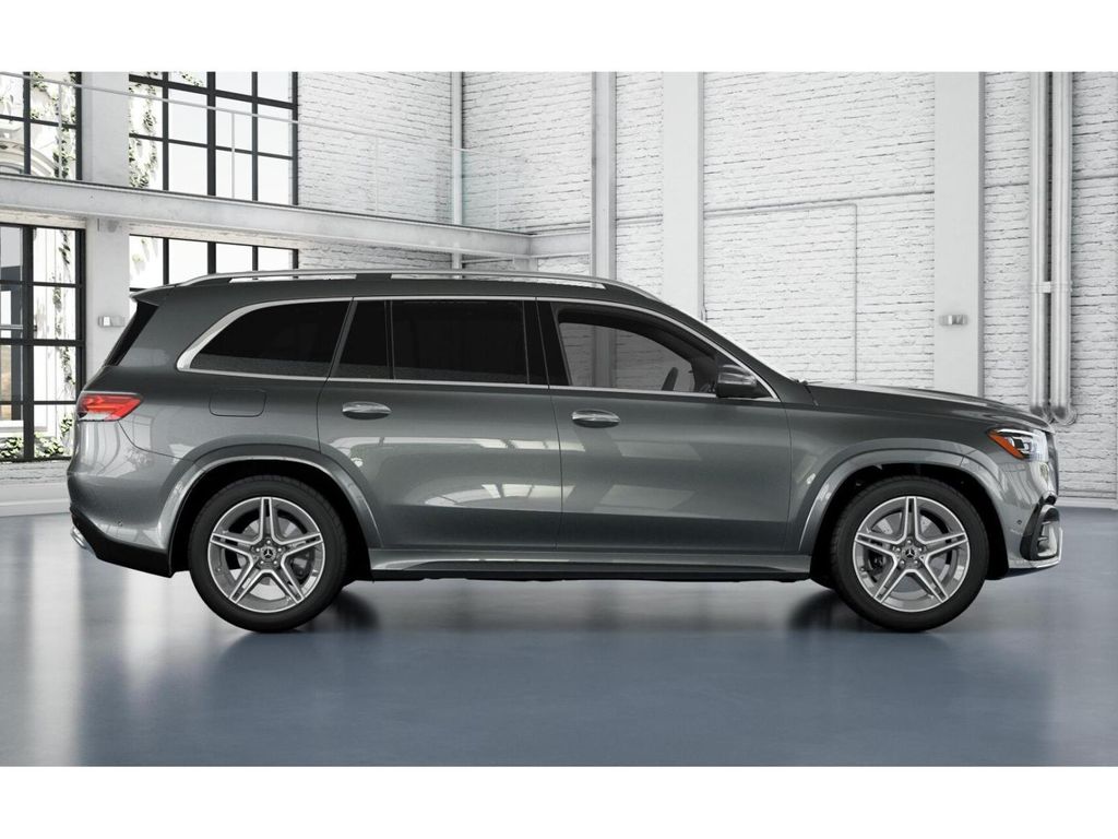 2025 Mercedes-Benz GLS 450 4MATIC 2