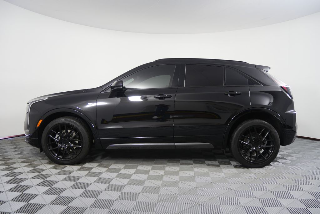Thumbnail: 2024 Cadillac XT4 - 6