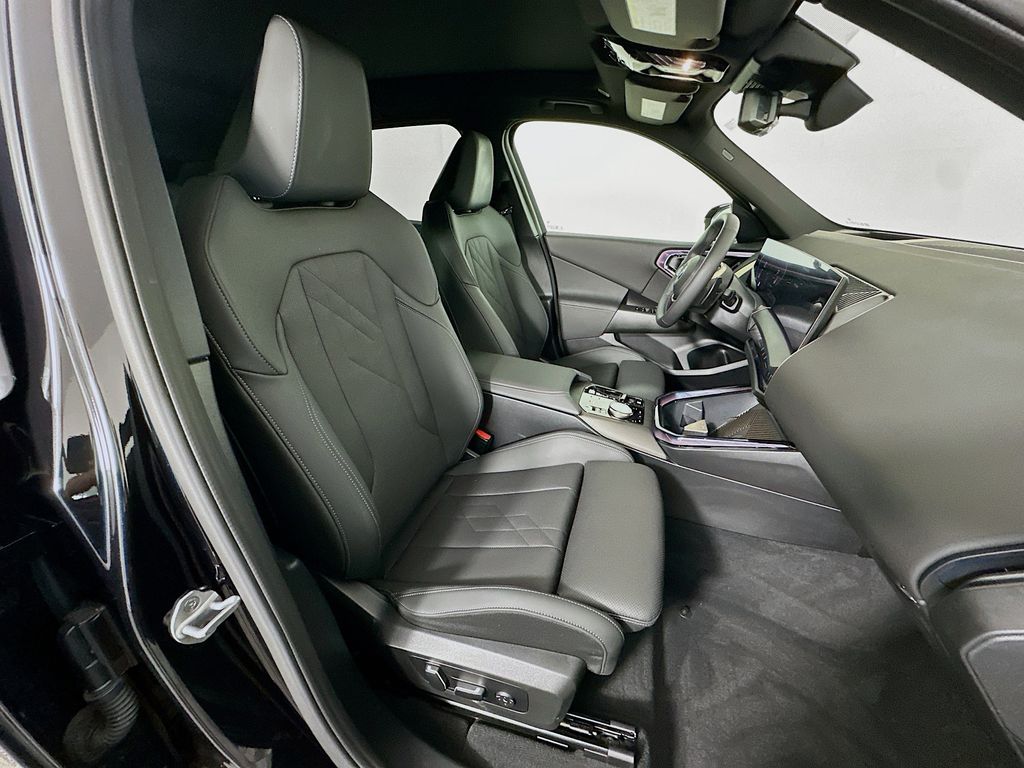 Thumbnail: 2025 BMW X3 - 27