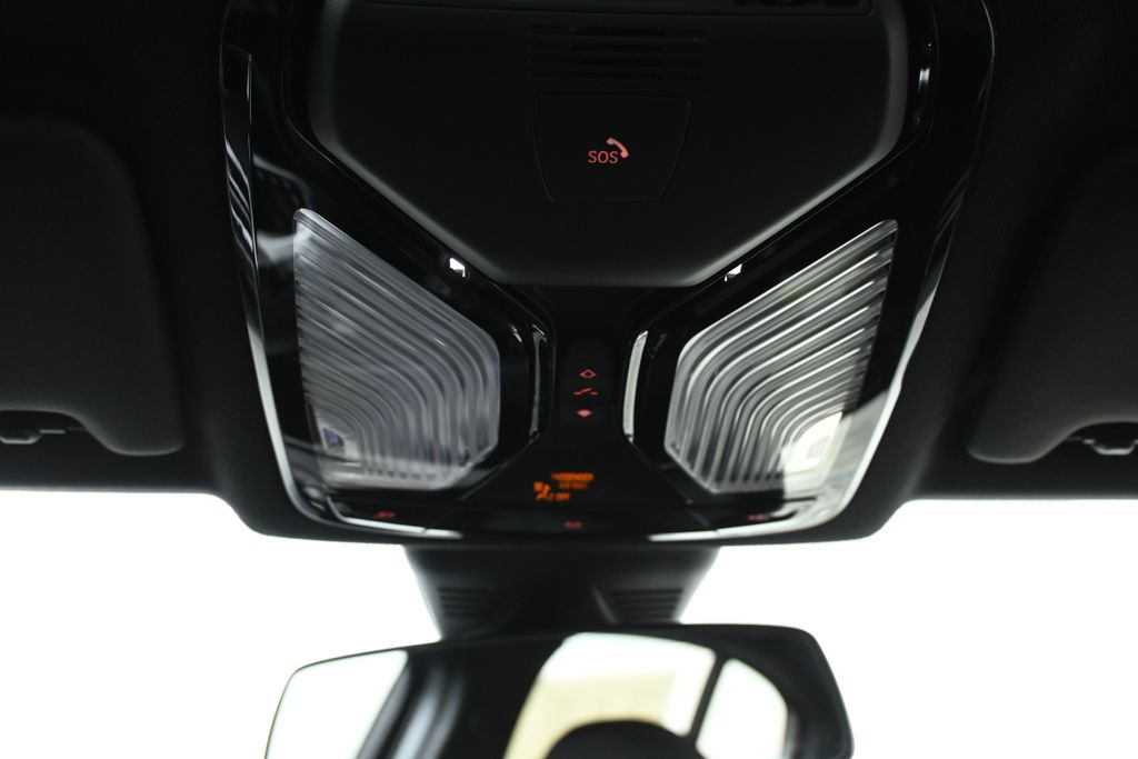 Thumbnail: 2026 BMW 3 Series - 21