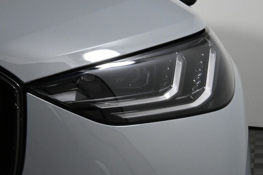 Thumbnail: 2026 BMW X3 - 11