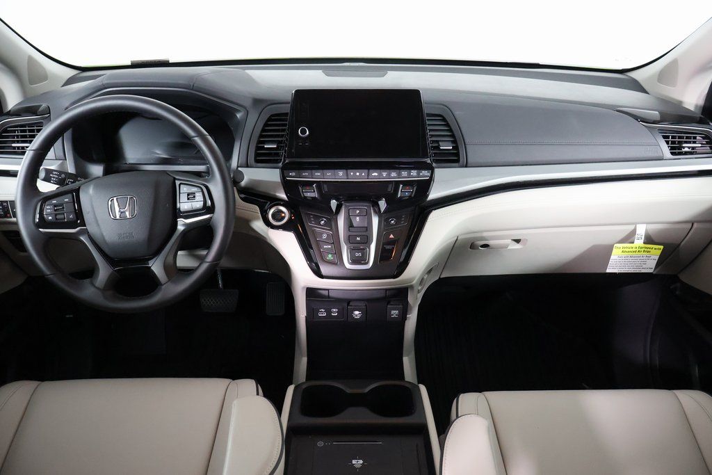 Thumbnail: 2025 Honda Odyssey - 8