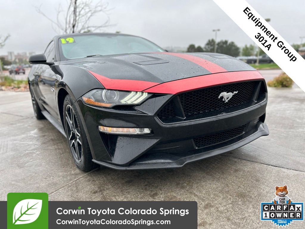2019 Ford Mustang GT Coupe RWD