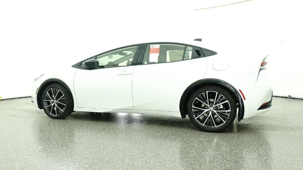 Thumbnail: 2026 Toyota Prius - 30