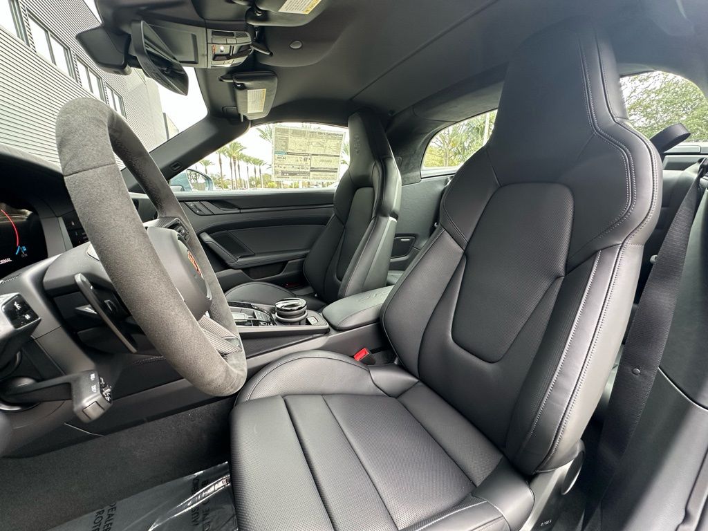 Thumbnail: 2026 Porsche 911 - 5