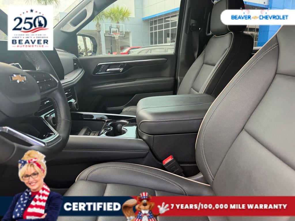 Used 2025 Chevrolet Suburban SUV