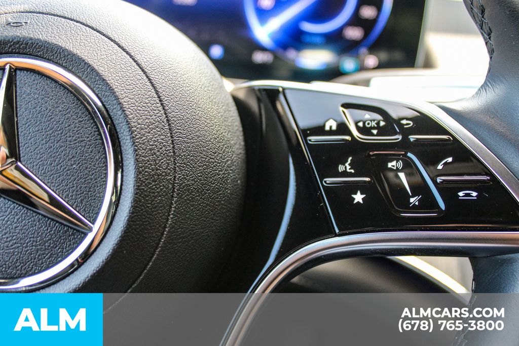 Used 2023 Black Mercedes-Benz 450 image 23