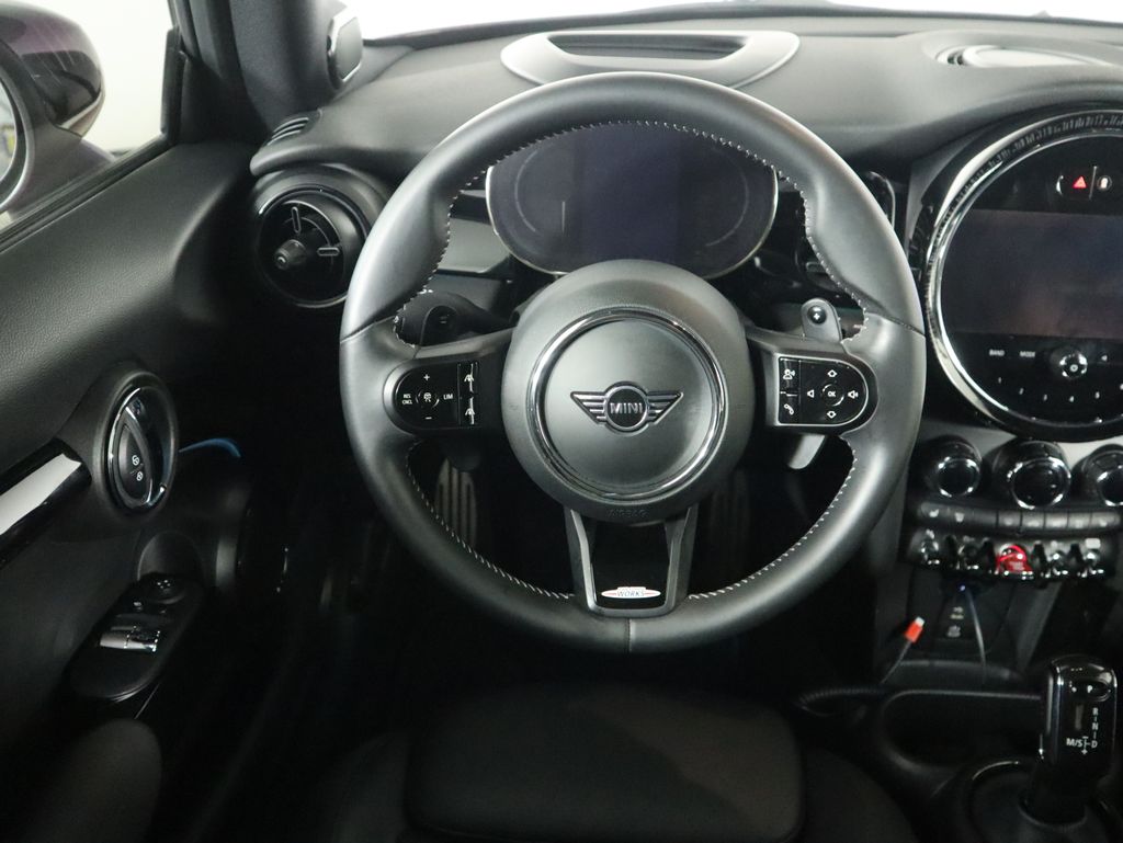 Thumbnail: 2023 MINI Cooper - 11