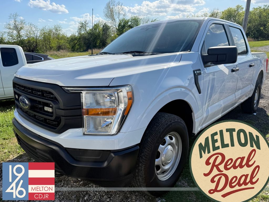 Oxford White 2022 Ford F-150 XL SuperCrew 4WD Pickup Truck Four-Wheel Drive Automatic