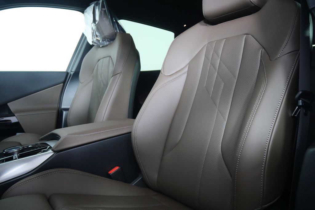 Thumbnail: 2026 BMW X3 - 10