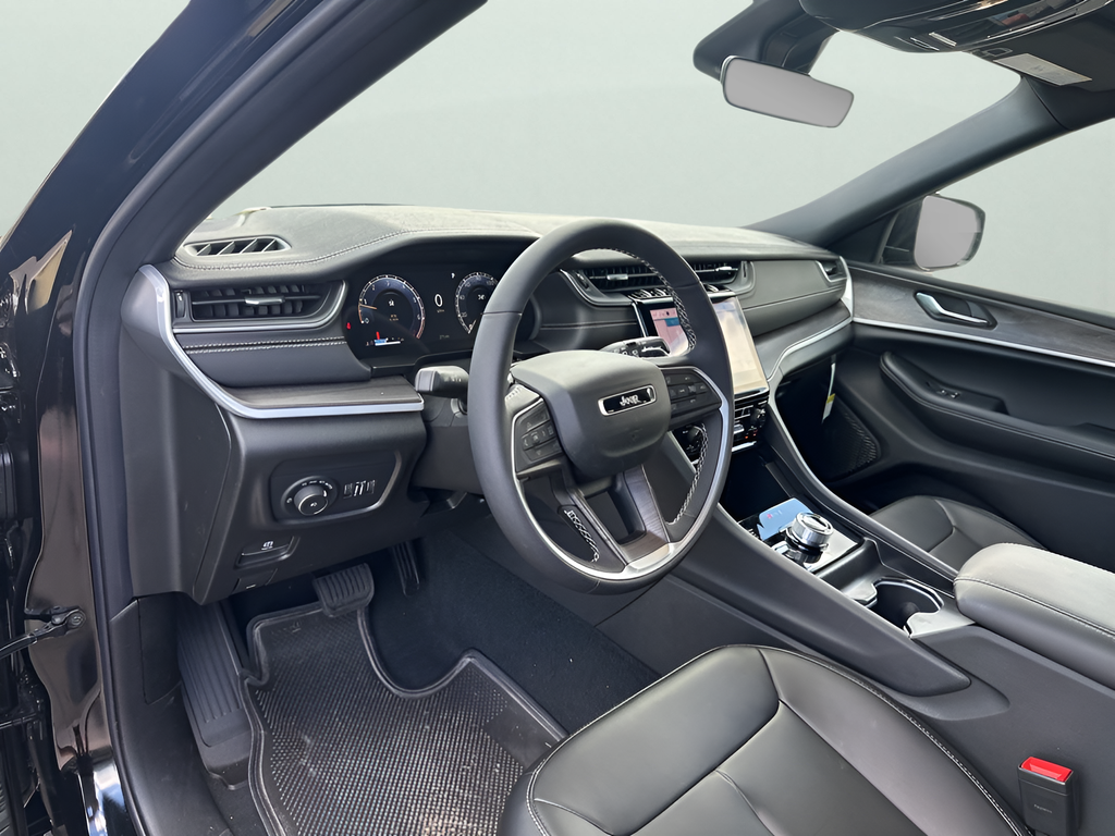 New Car 2025 Jeep Grand Cherokee L  Limited For Sale Under $50,000 In Austin, Texas