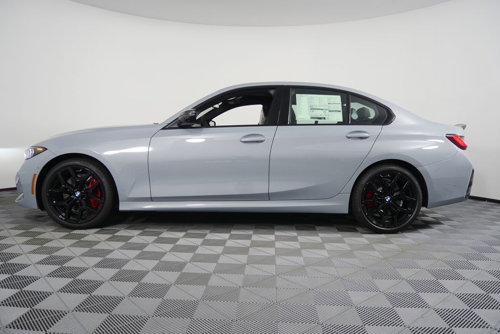 Thumbnail: 2025 BMW 3 Series - 6