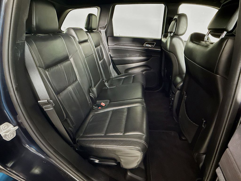 Thumbnail: 2015 Jeep Grand Cherokee - 27