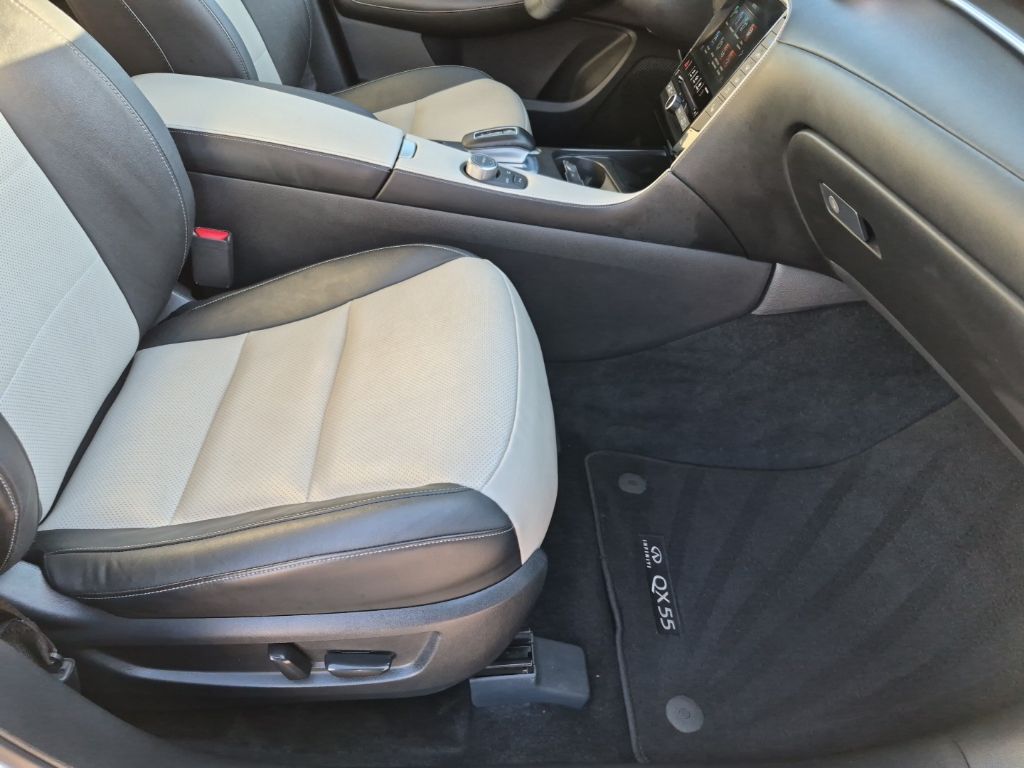 Used Car 2024 Infiniti Qx55  Luxe For Sale Under $30,000 In Austin, Texas