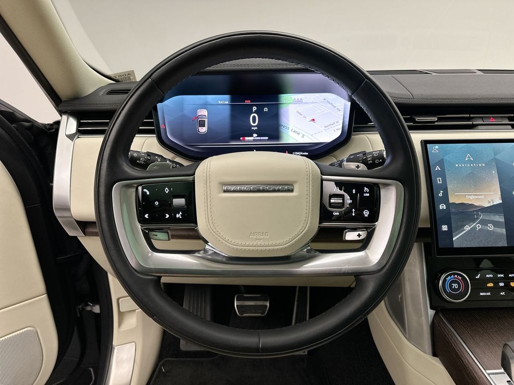 Thumbnail: 2023 Land Rover Range Rover - 26