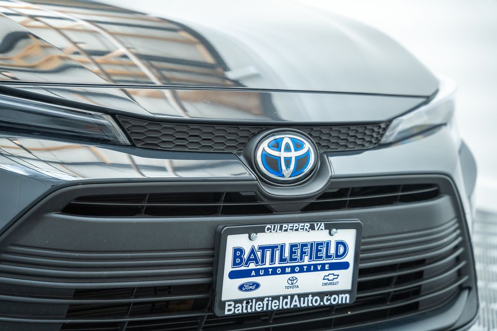 ToyotaCorolla Hybrid12