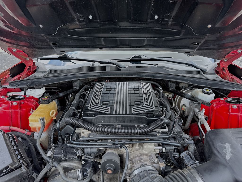 Used 2019 Red Chevrolet ZL1 image 30