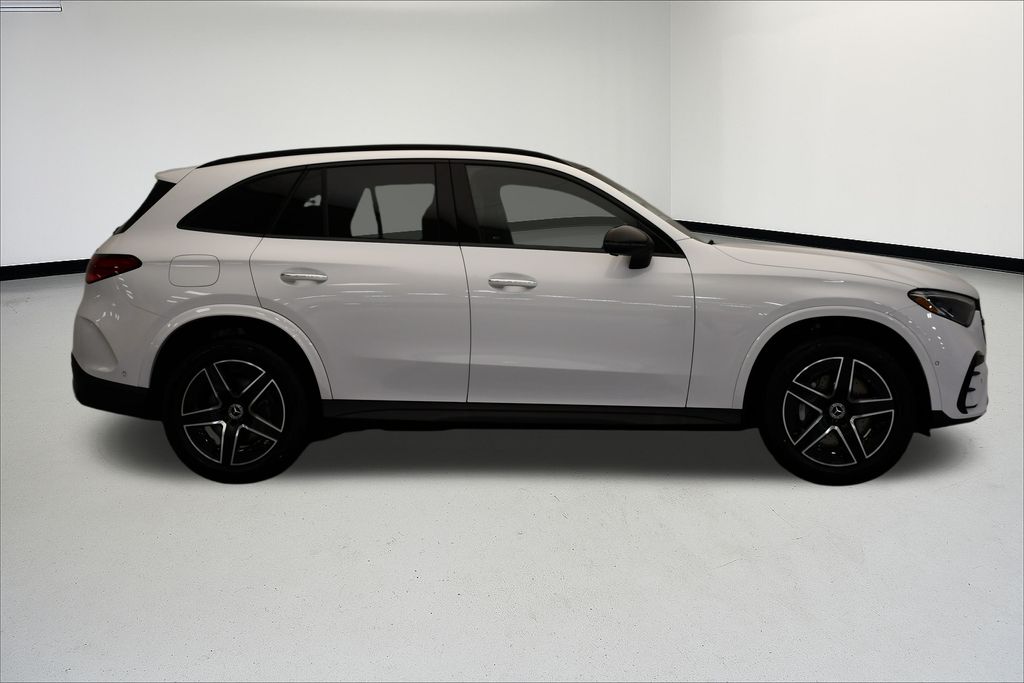 Thumbnail: 2026 Mercedes-Benz GLC - 6