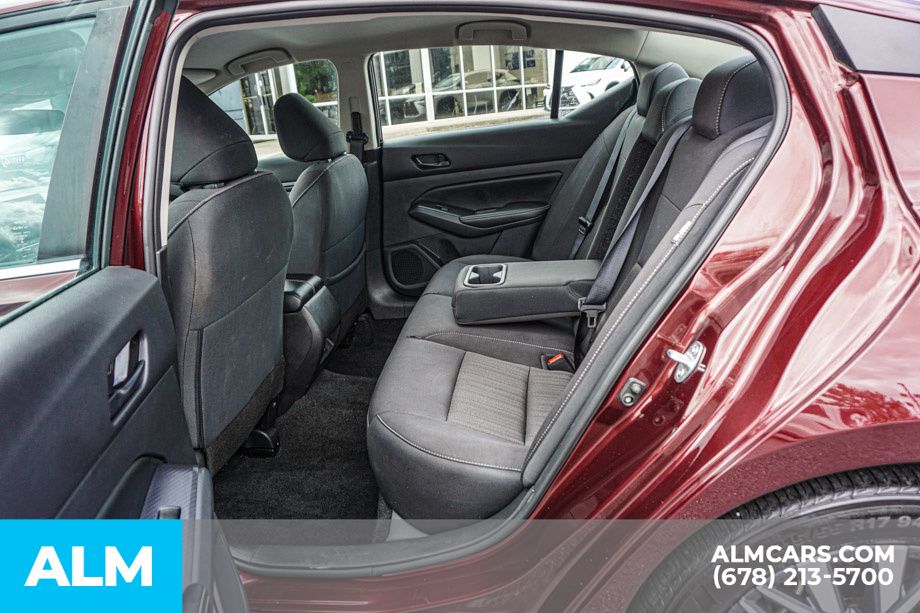 Used 2025 Red Nissan 2.5 SV image 21