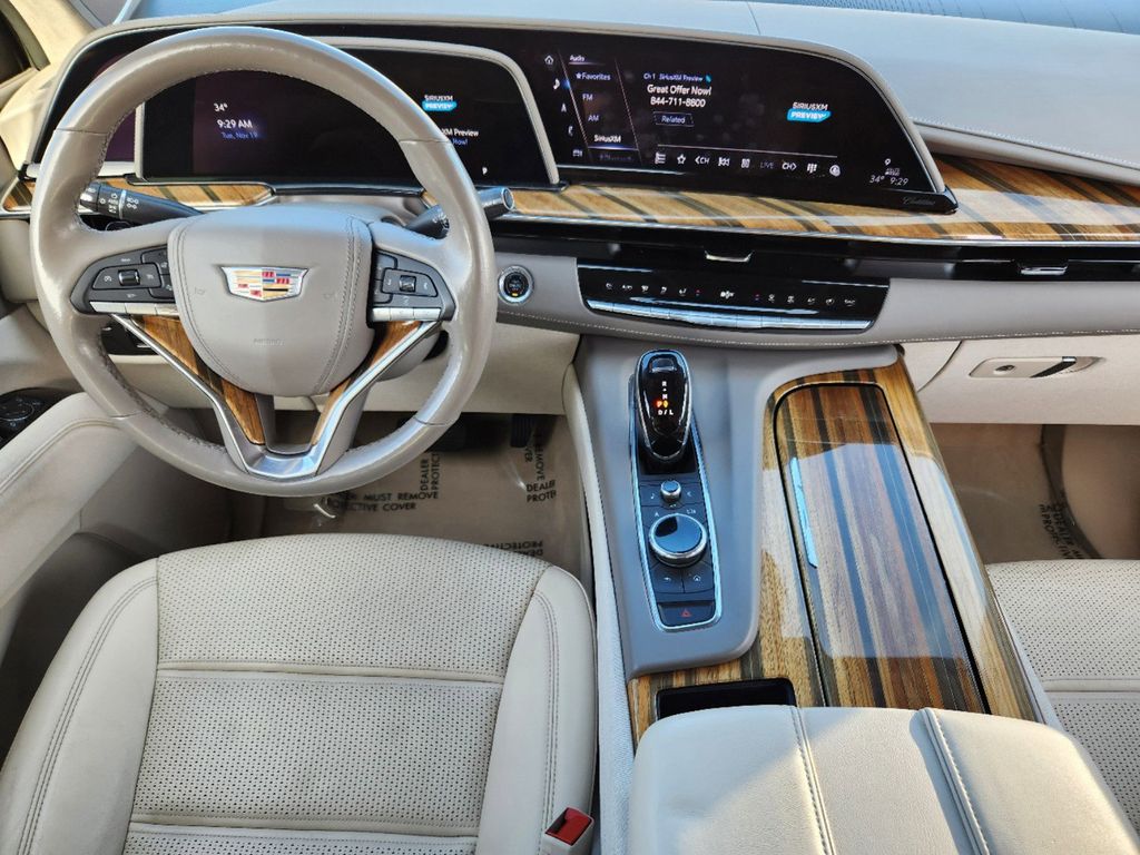 2021 Cadillac Escalade ESV Sport Platinum 27