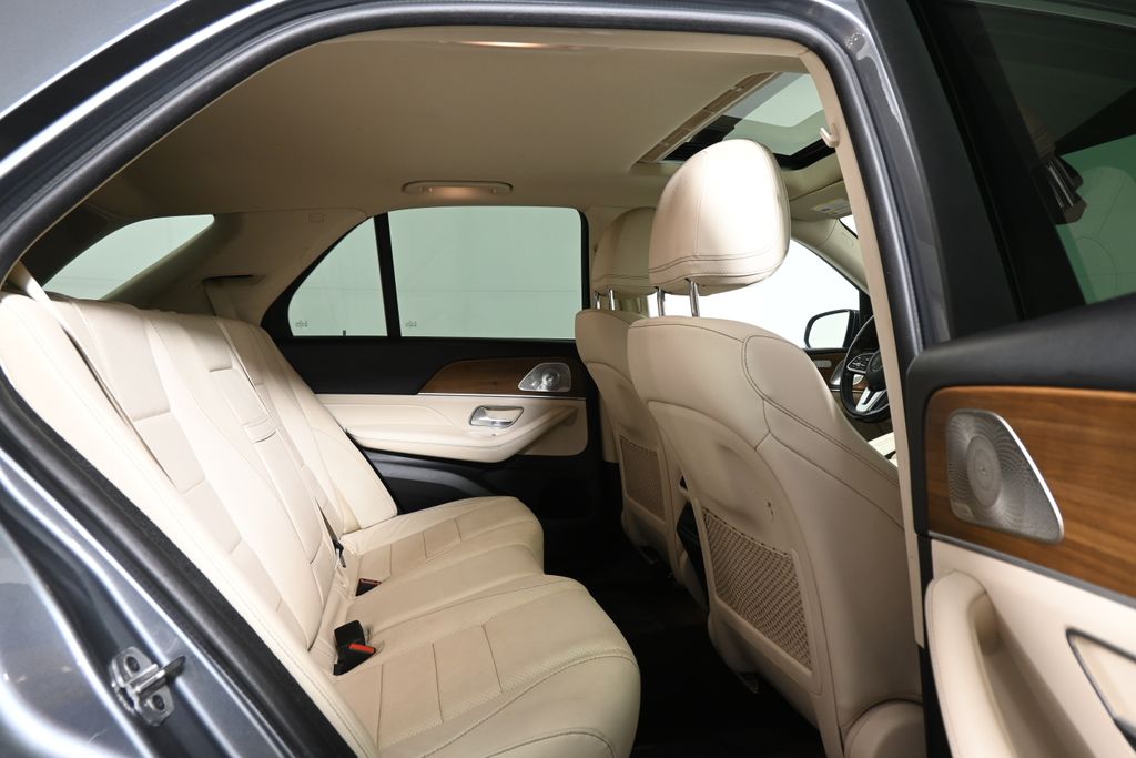 Thumbnail: 2022 Mercedes-Benz GLE - 26