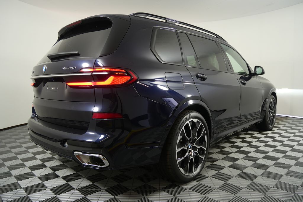 2026 BMW X7 xDrive40i 3