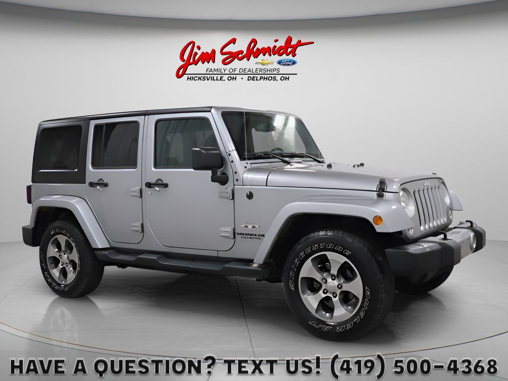 2017 Jeep Wrangler Unlimited Sahara 4WD