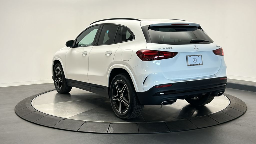 2024 Mercedes-Benz GLA 250 4MATIC 5