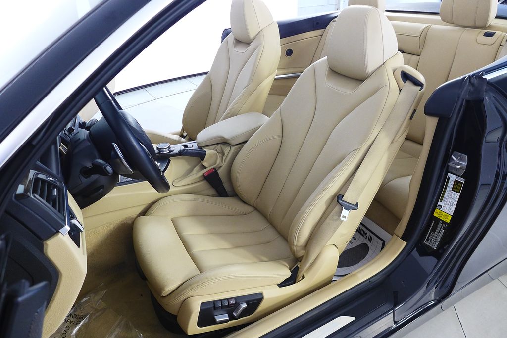 Thumbnail: 2016 BMW 4 Series - 23