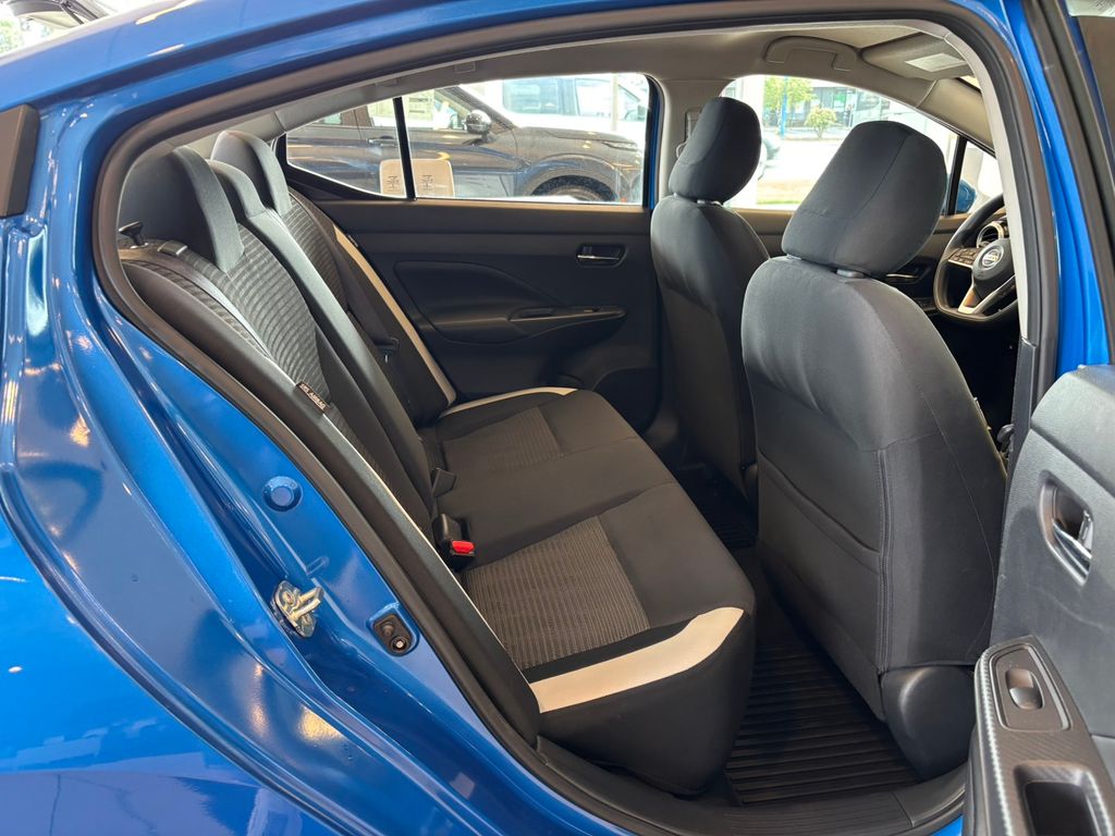 2020 Nissan Versa 1.6 SV