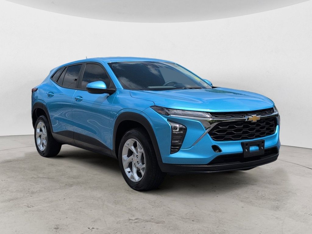 View vehicle photo 2