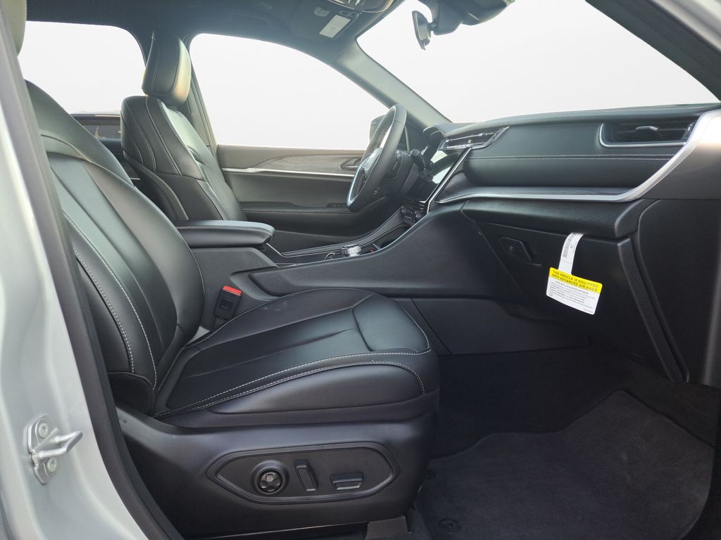 New Car 2025 Jeep Grand Cherokee L  Limited For Sale Under $40,000 In Austin, Texas
