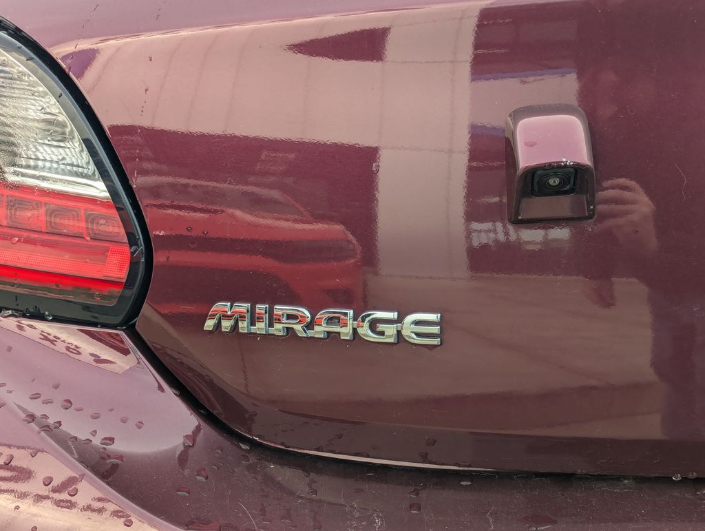 2021 Mitsubishi Mirage LE 5