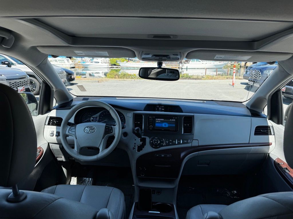Used 2014 Toyota Sienna Van