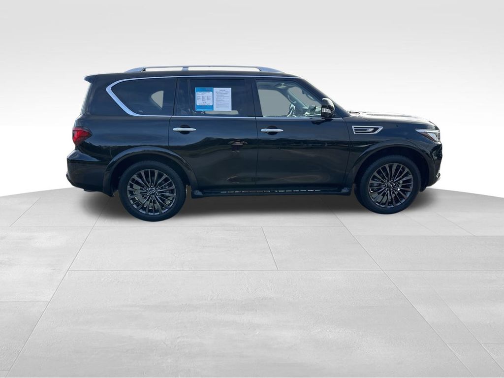 2023 INFINITI QX80 Premium Select 9