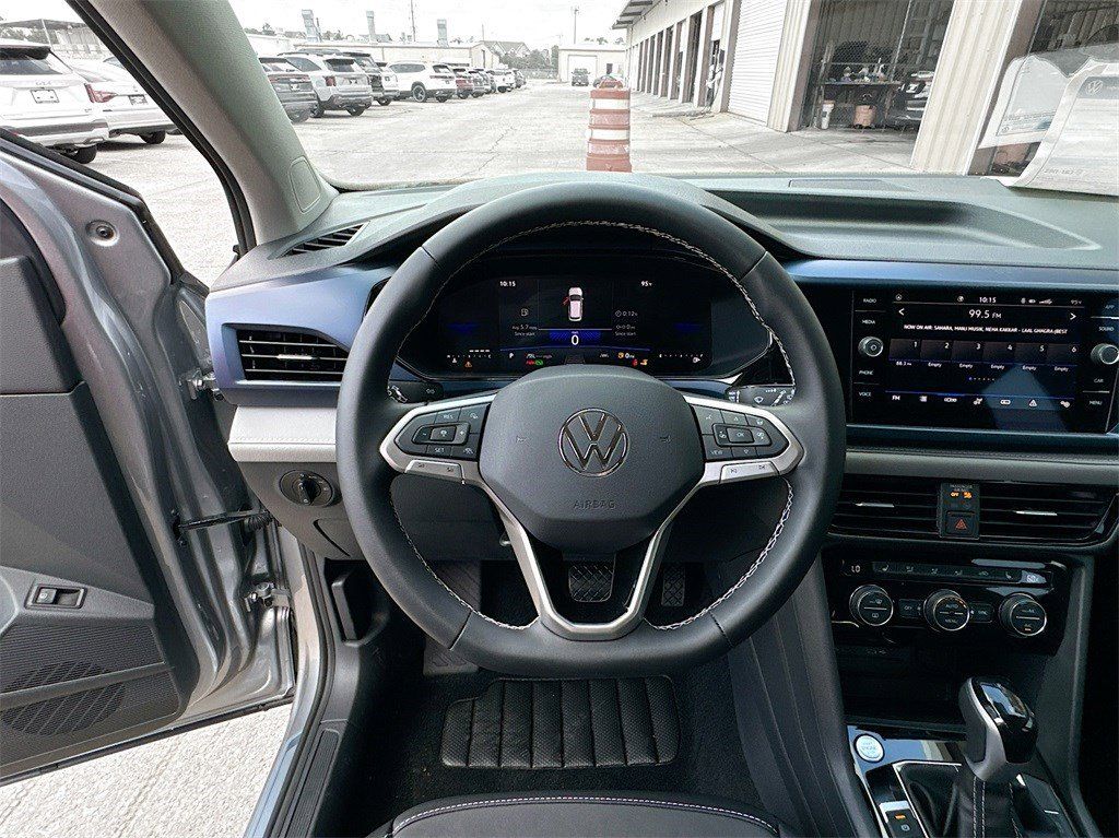 New 2024 Silver Volkswagen 1.5T SE image 11