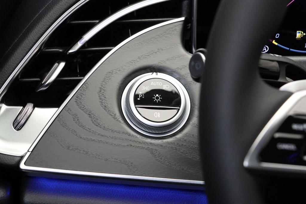 Thumbnail: 2026 Mercedes-Benz E-Class - 19