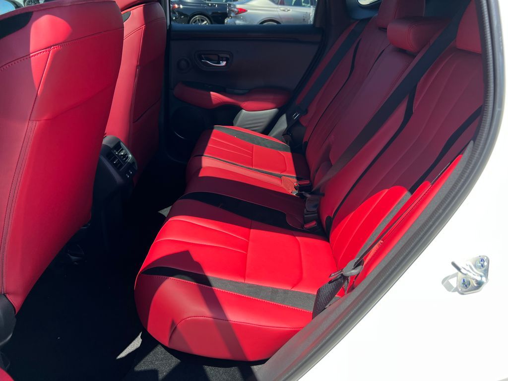 Thumbnail: 2025 Acura ADX - 21