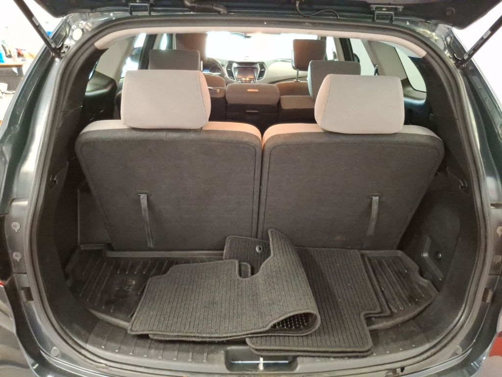 Used 2017 Hyundai Santa Fe SUV