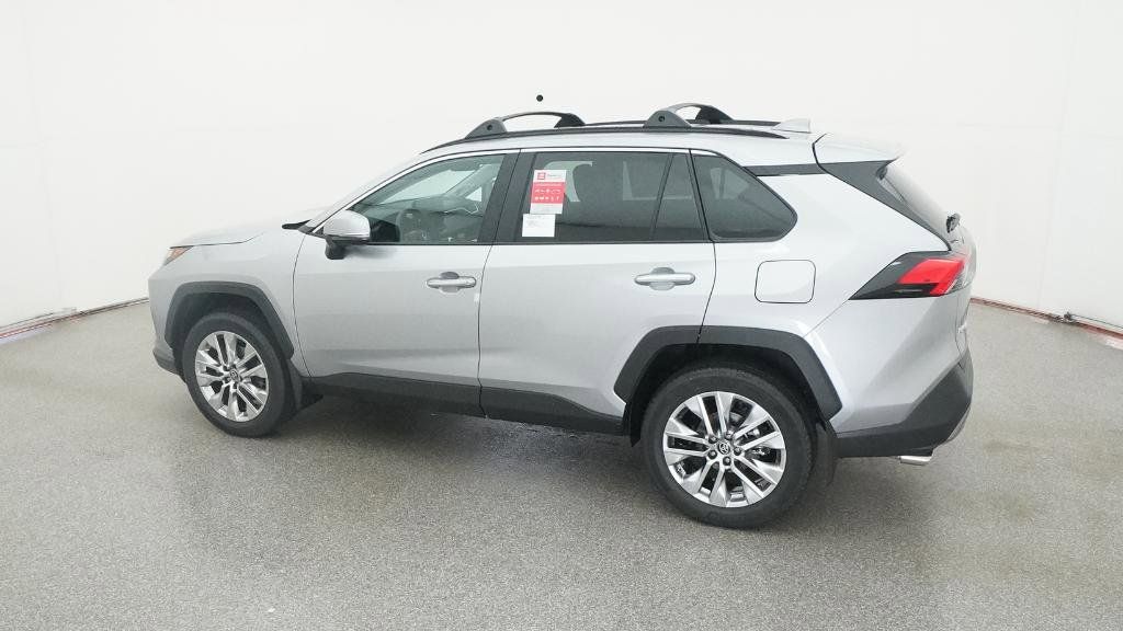 Thumbnail: 2025 Toyota RAV4 - 27