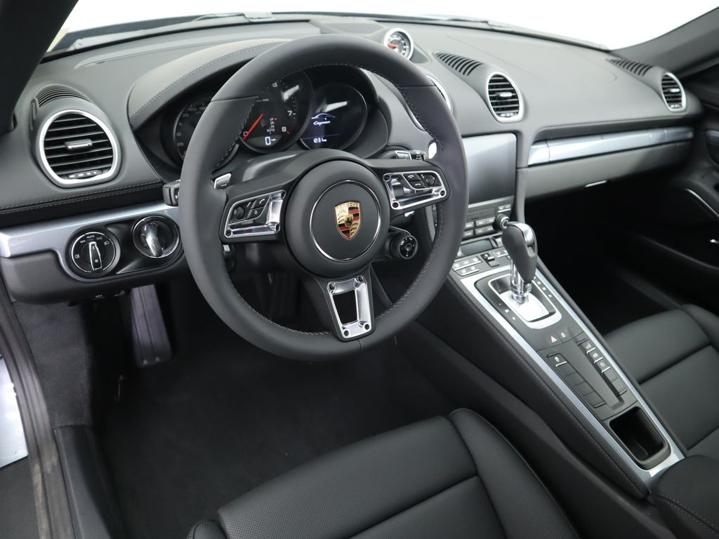 Thumbnail: 2025 Porsche 718 Cayman - 4