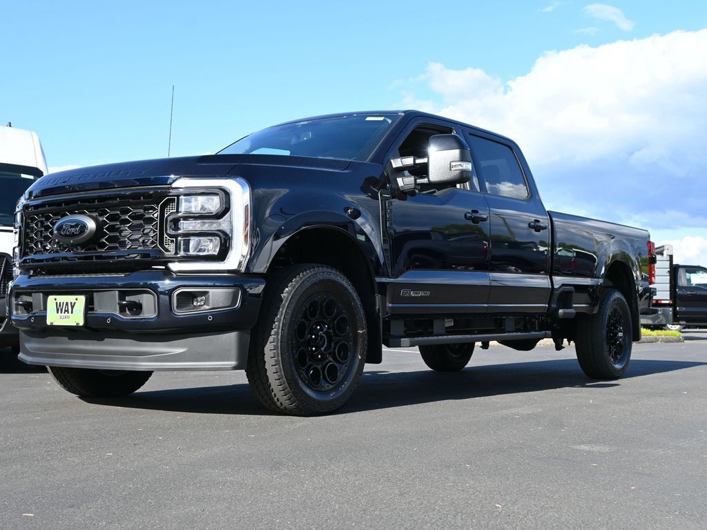 2025 Ford F-350 Super Duty LARIAT