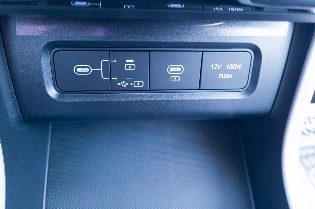 New 2026 White Hyundai SEL Plus image 25
