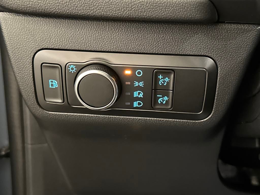 2025 Ford Escape Hybrid ST-Line photo 19