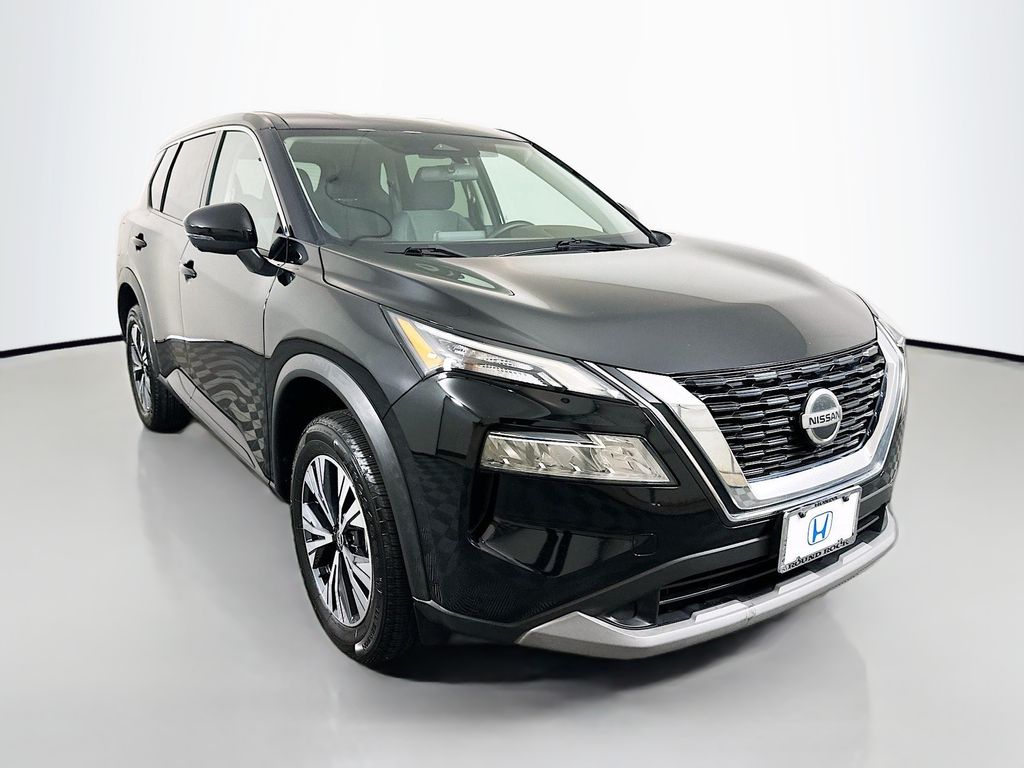 Thumbnail: 2021 Nissan Rogue - 3
