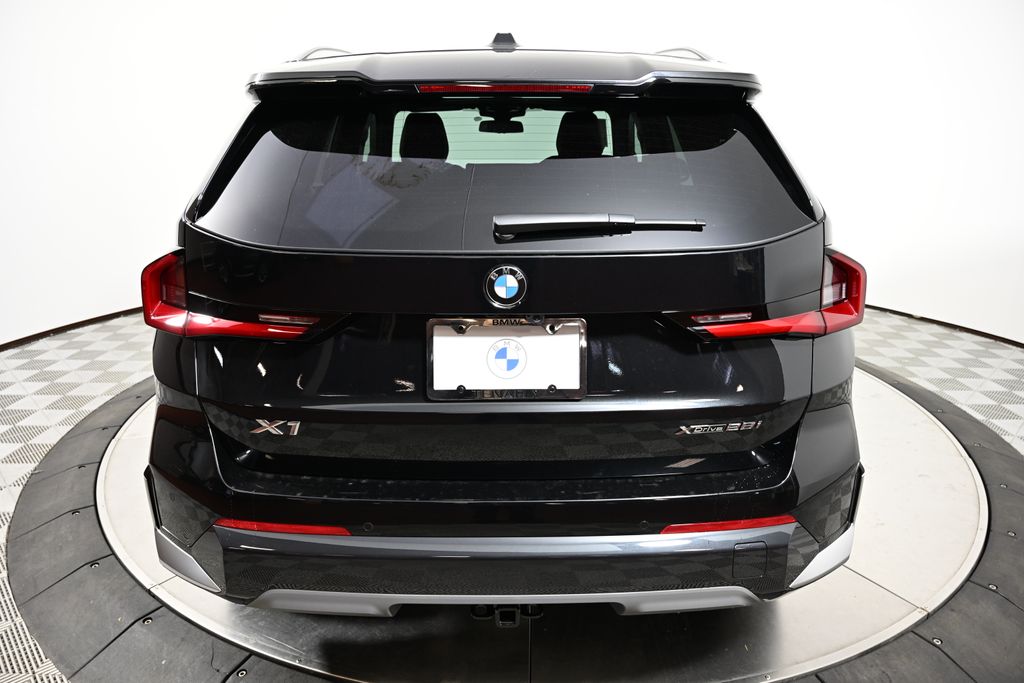 Thumbnail: 2026 BMW X1 - 4